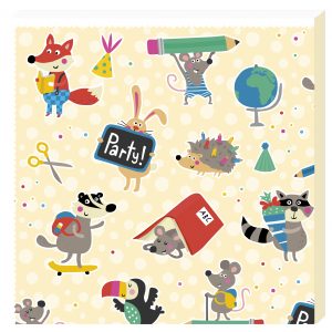 Animales de dibujos animados coloridos participando en actividades escolares sobre un fondo amarillo, incluido un zorro con un libro, un conejo con un cartel de "Fiesta", un mapache con un lápiz y varios elementos lúdicos.