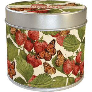 Un recipiente cilíndrico de metal decorado con ilustraciones de fresas rojas, hojas verdes y mariposas naranjas.
