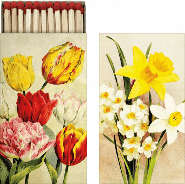 Caja de cerillas con diseños florales; a la izquierda se muestran varios tulipanes, a la derecha narcisos y otras flores.