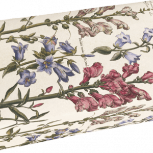 Una caja rectangular con un diseño floral con flores azules y rosas sobre un fondo claro.