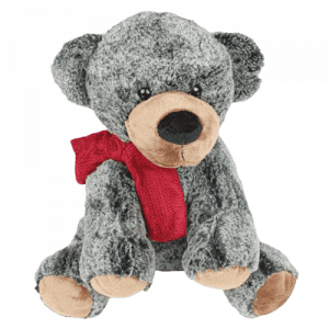 Oso de peluche gris con patas y hocico beige, ojos y nariz negros, sentado erguido y con bufanda roja.